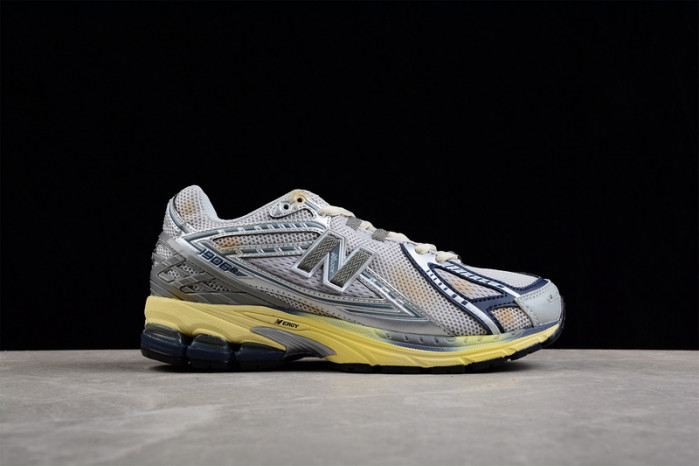 New Balance M1906KA